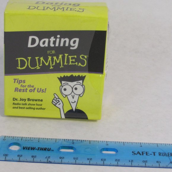 Dating for Dummies by Inc. Staff Wiley Publishing and Joy Browne - Picture 3 of 4